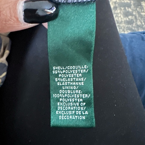 Sleeveless Wrap Dress - Picture 9 of 9